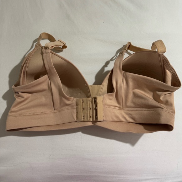 Auden Tan Lightly Lined Wirefree Bra - Picture 2 of 3